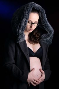 Fotograf newborn miminek těhu těhotenské foto Profesionální fotograf s atelierem Most