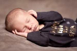 Fotograf newborn miminek těhu těhotenské foto Profesionální fotograf s atelierem Most